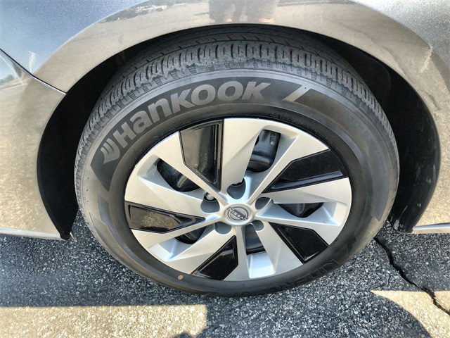 2024 Nissan Altima 2.5 S photo 3