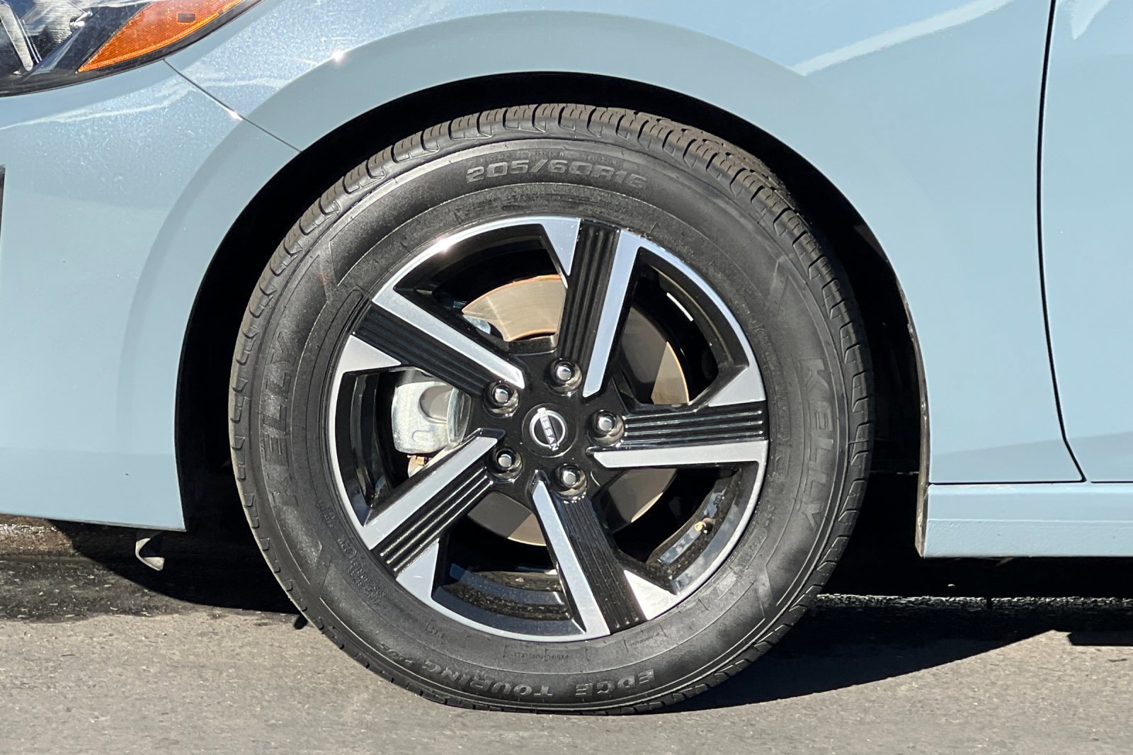 2024 Nissan Sentra SV photo 24