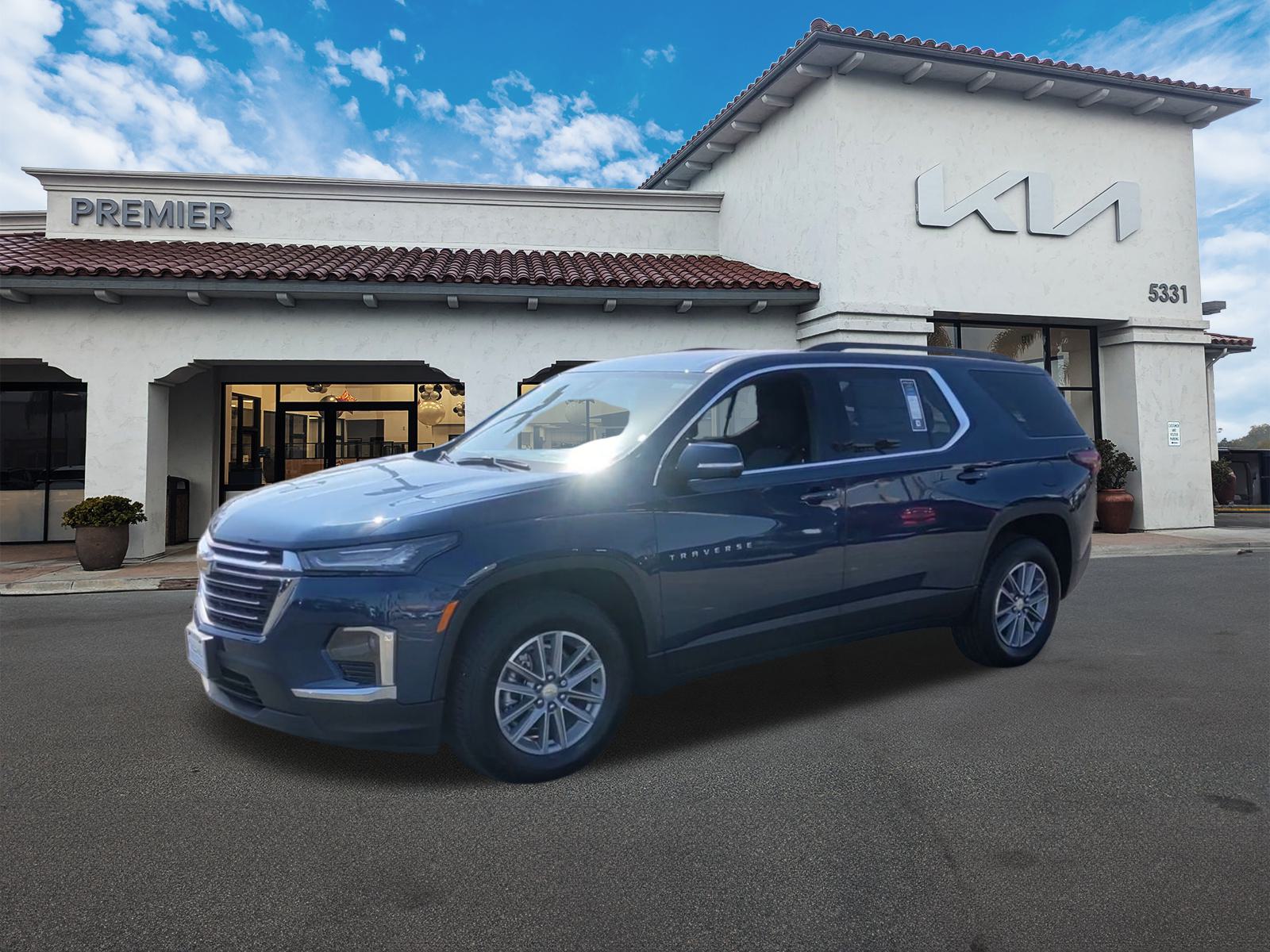 2022 Chevrolet Traverse photo 4