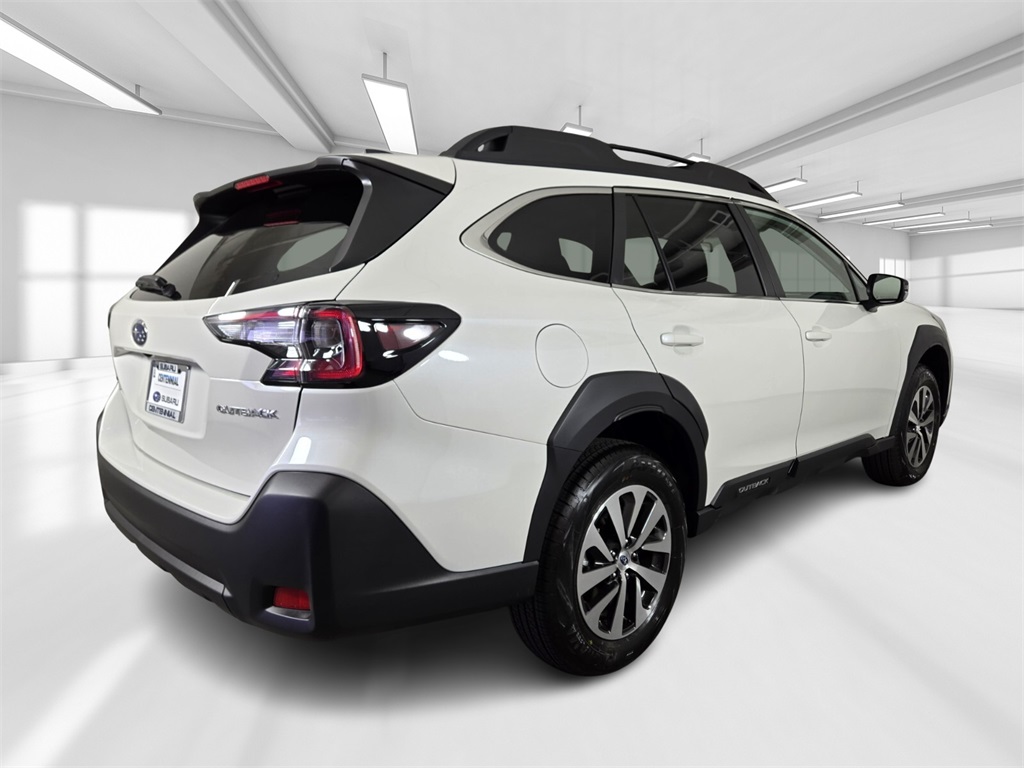 2025 Subaru Outback Premium photo 4