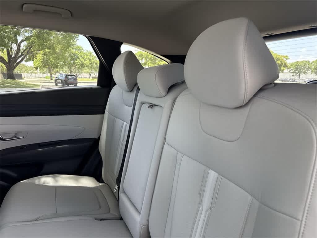 2025 Hyundai Tucson SEL photo 20