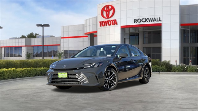 2026 Toyota Camry XLE's photo
