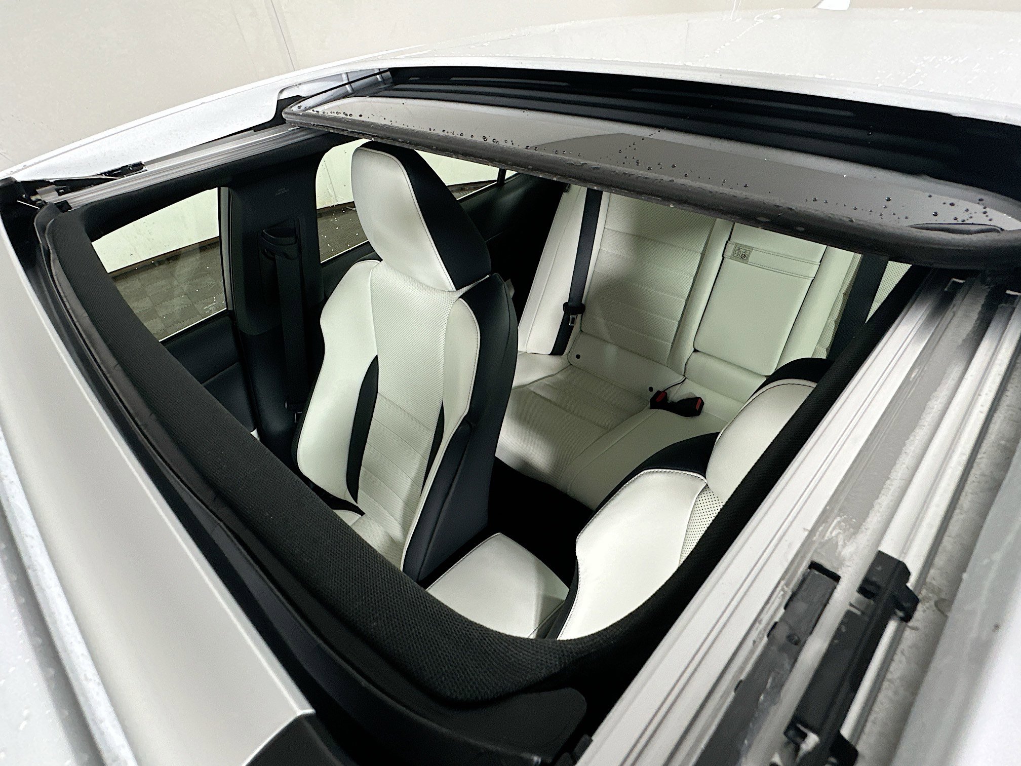 2022 Lexus IS 350 F SPORT AWD photo 22