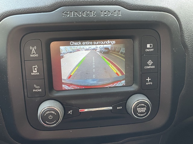 2017 Jeep Renegade Latitude North Edition photo 12