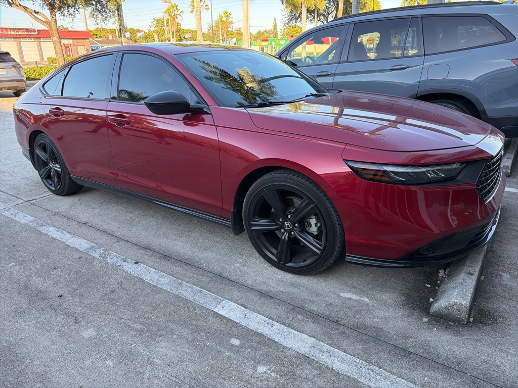 2023 Honda Accord Hybrid Sport-L photo 4