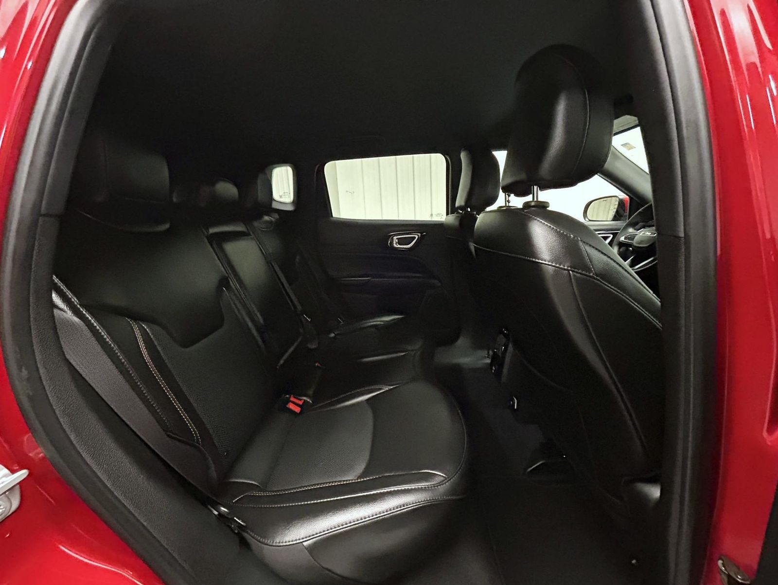 2023 Jeep Compass Sport Red Edition photo 17