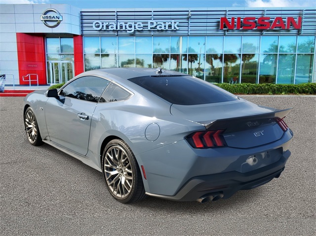 2024 Ford Mustang GT Premium photo 3