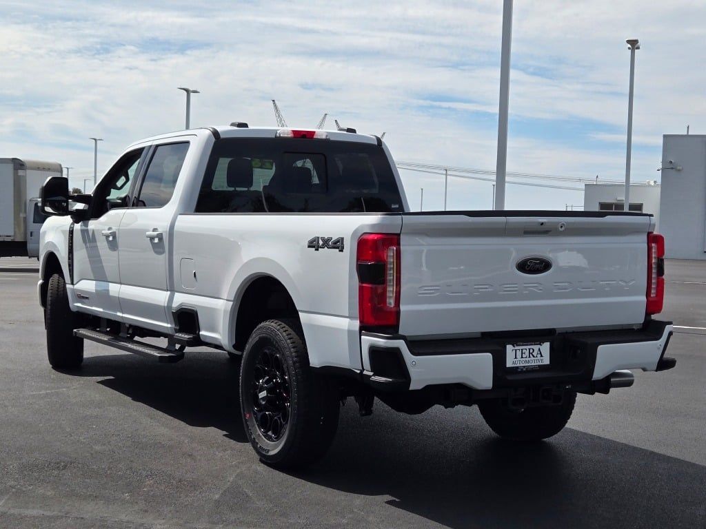 2026 Ford F-350 photo 14