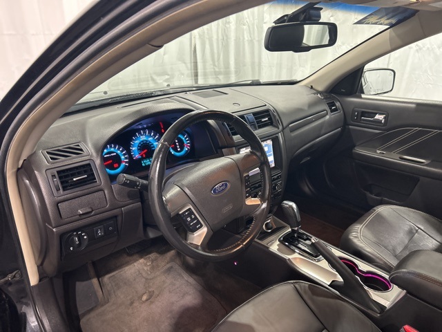 2011 Ford Fusion Sport photo 11