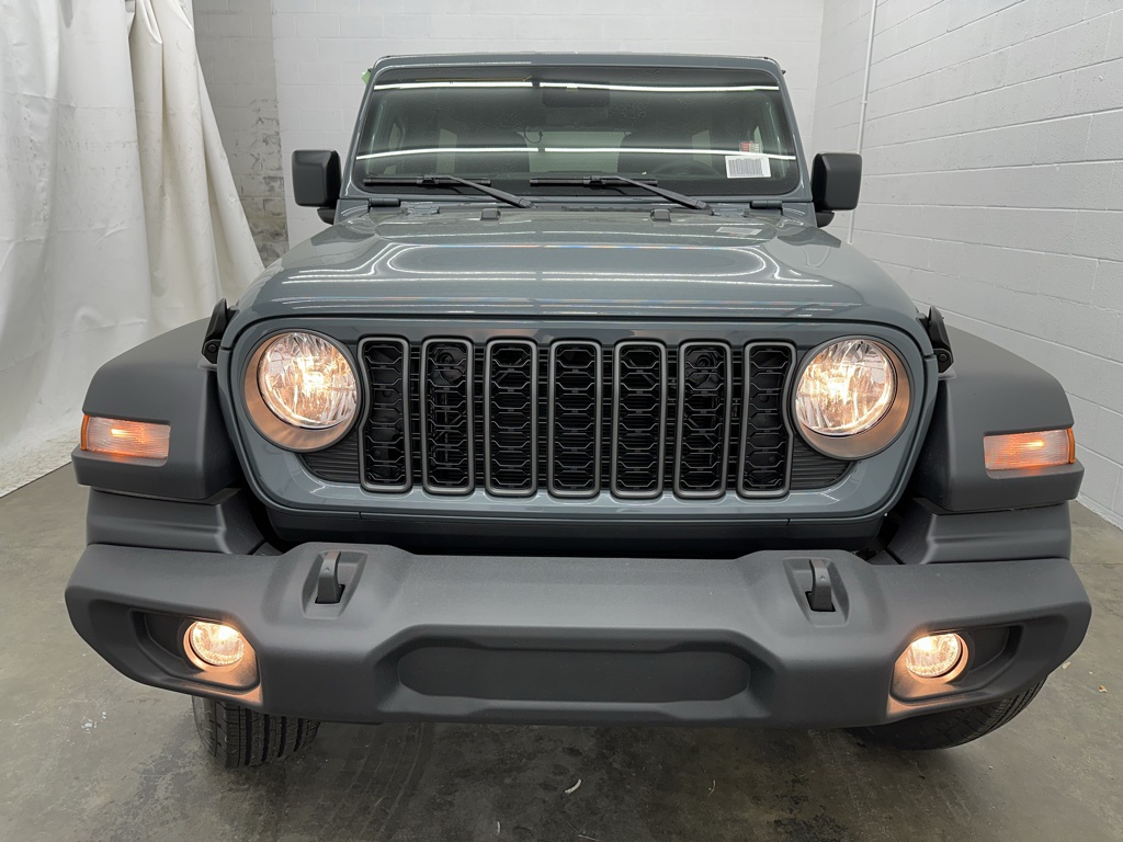 2024 Jeep Wrangler Sport S photo 3