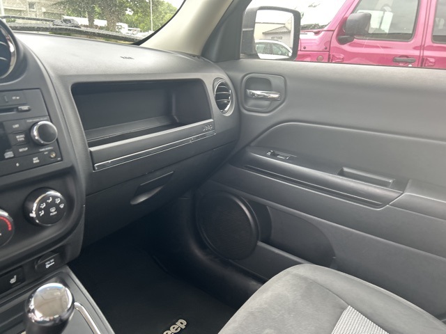2017 Jeep Patriot Latitude photo 13