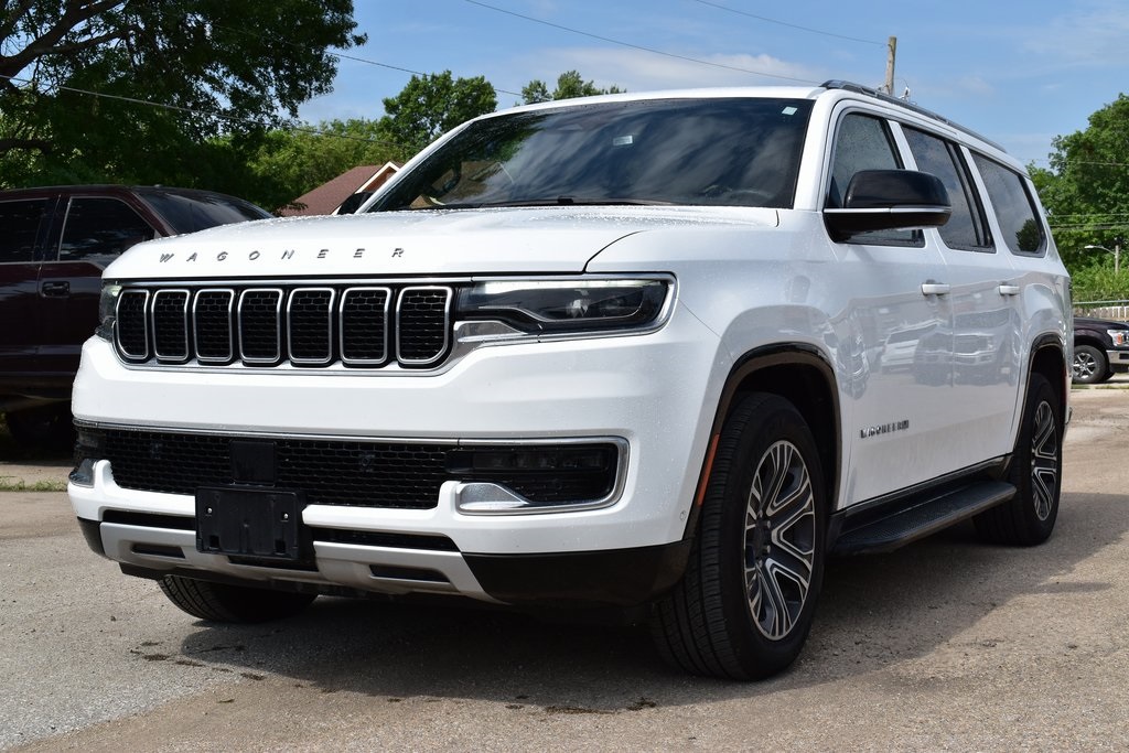 Used 2023 Jeep Wagoneer L Series II with VIN 1C4SJSBP8PS540979 for sale in Kansas City