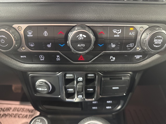 2024 Jeep Wrangler Sport S photo 15
