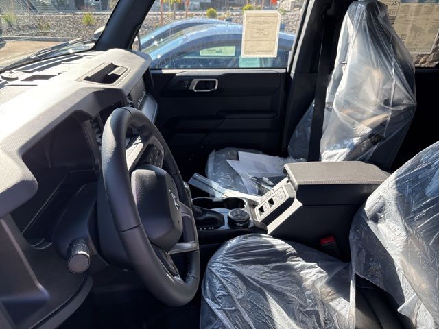 2025 Ford Bronco Big Bend photo 4