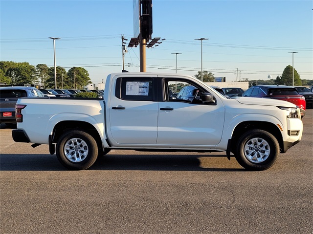 2026 Nissan Frontier S photo 2