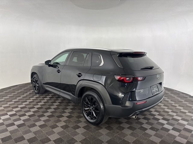 2024 Mazda CX-50 2.5 S Preferred photo 2