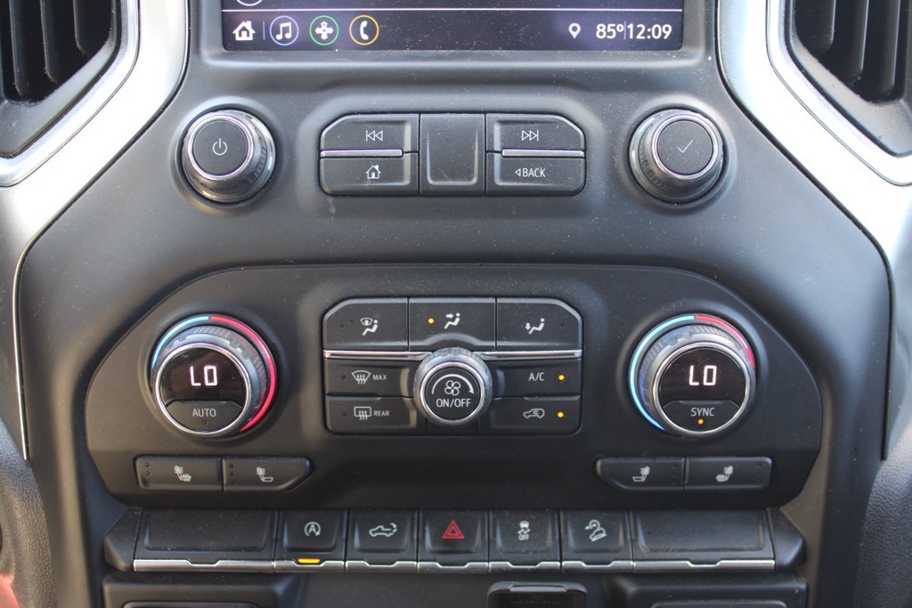 2020 Chevrolet Silverado 1500 RST photo 18