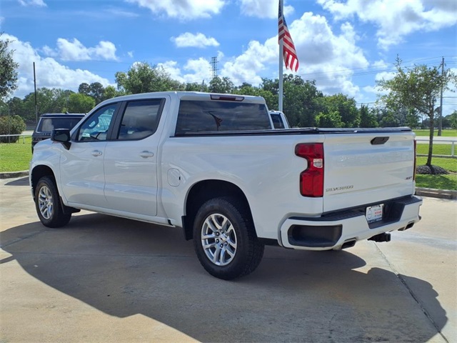 2022 Chevrolet Silverado 1500 RST photo 2