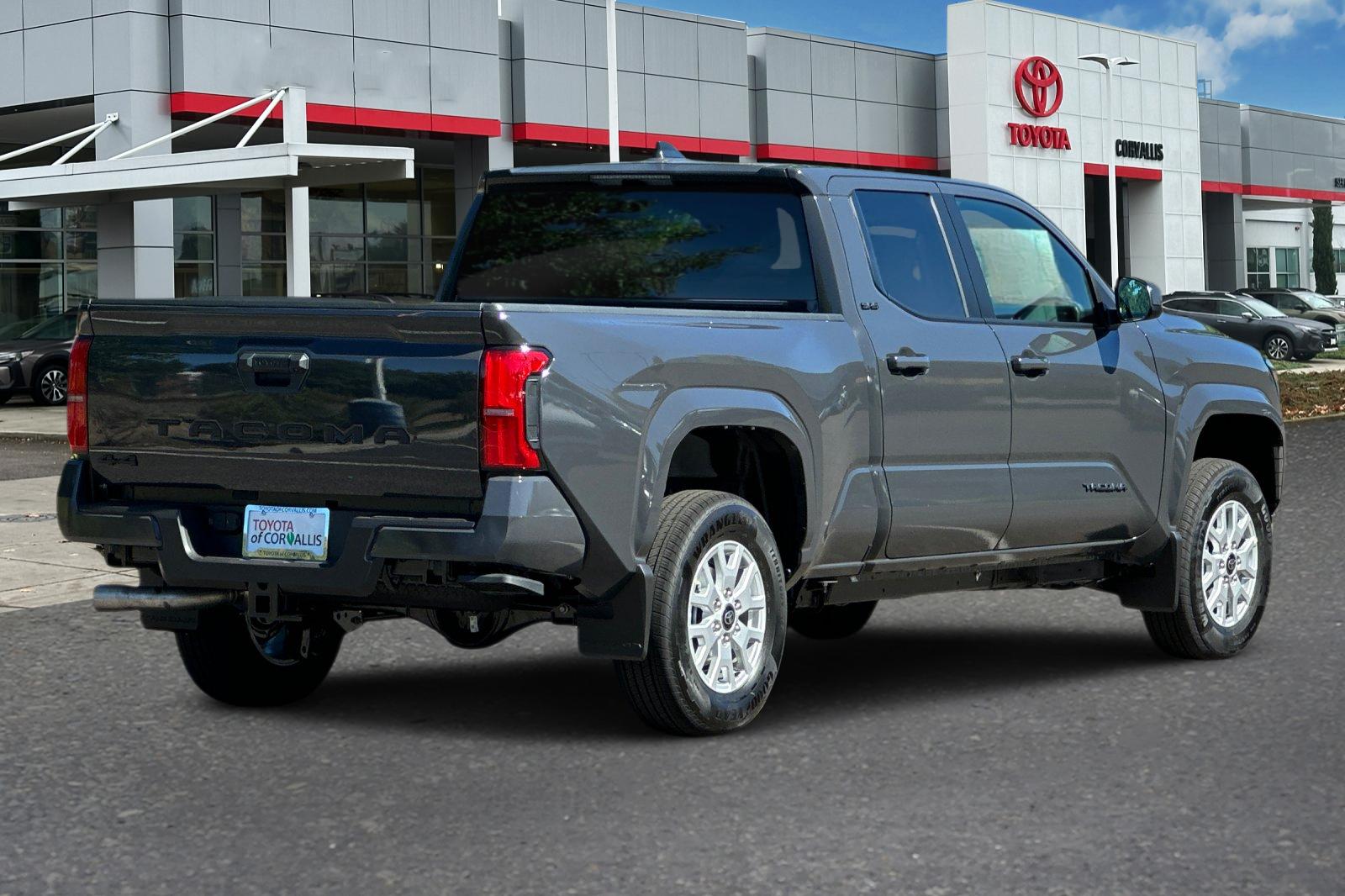 2025 Toyota Tacoma SR5 photo 4