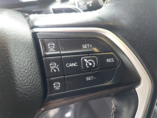 2022 Jeep Grand Cherokee Limited photo 17