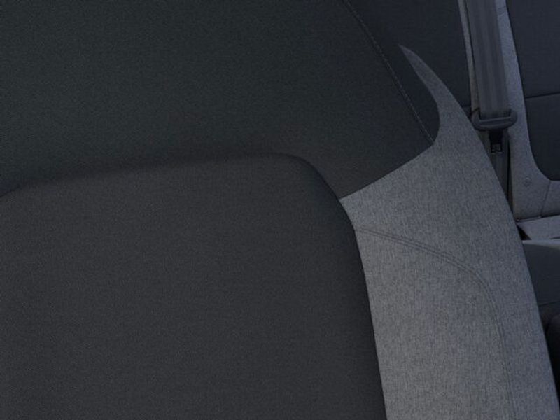 2025 Ford Bronco Base photo 16