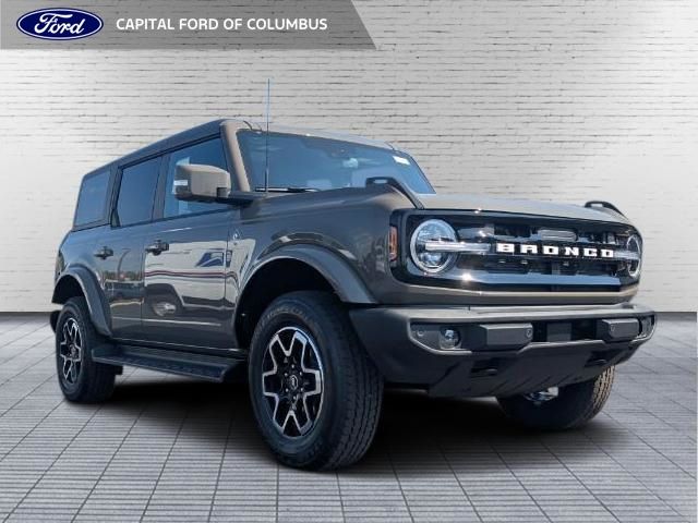 2025 Ford Bronco Outer Banks photo 25