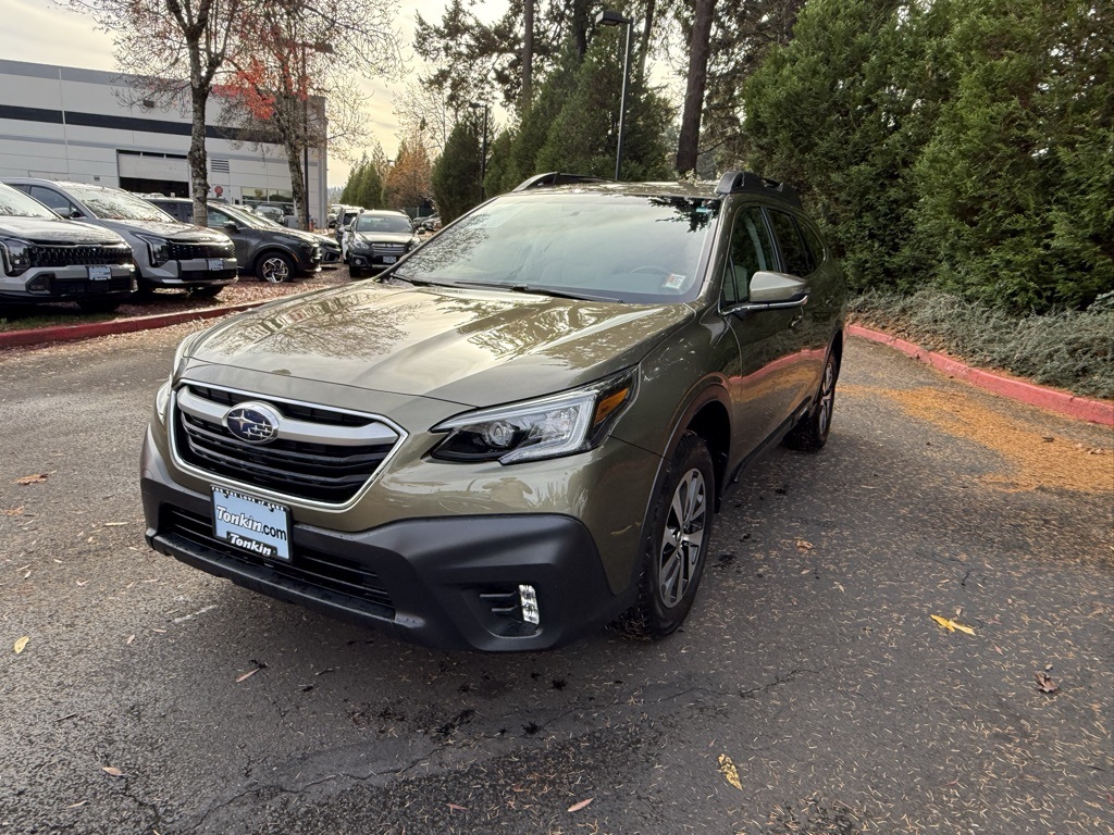 2021 Subaru Outback Premium photo 3