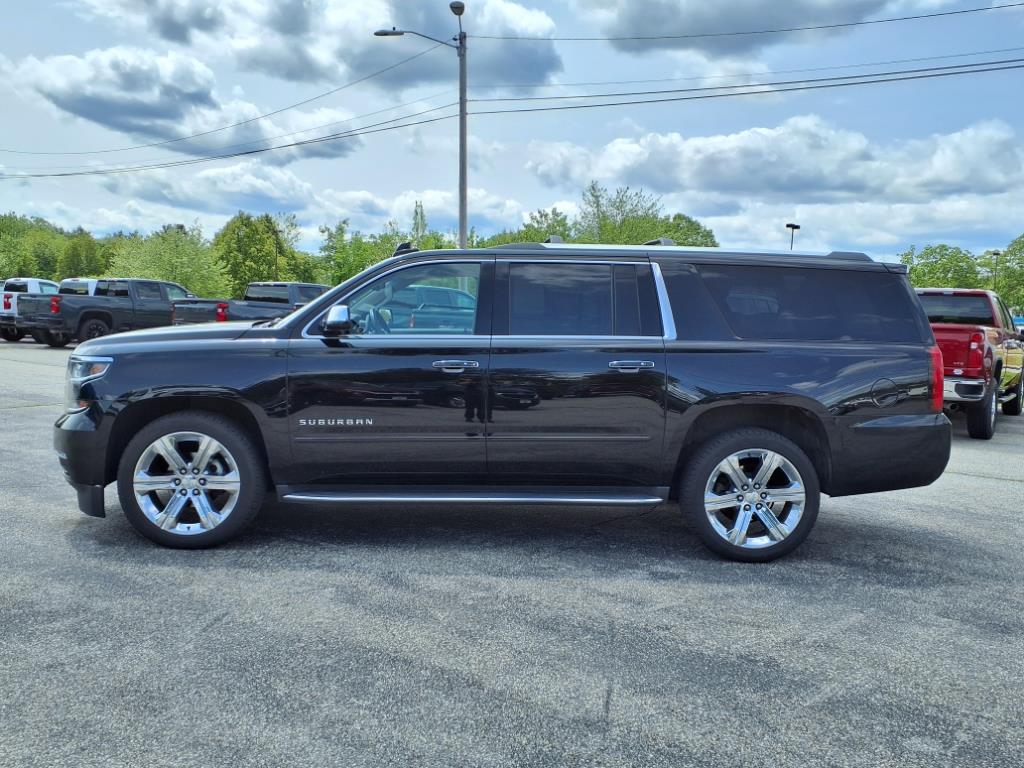 2017 Chevrolet Suburban Premier photo 8