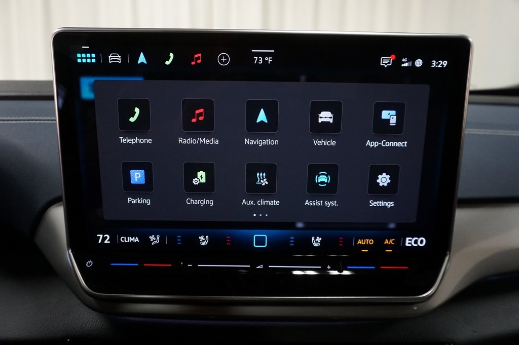 2025 Volkswagen ID.4 Pro S photo 13