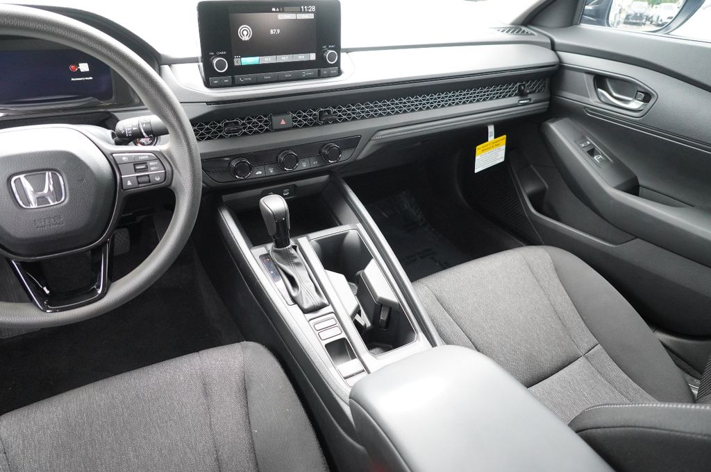 2024 Honda Accord LX photo 12