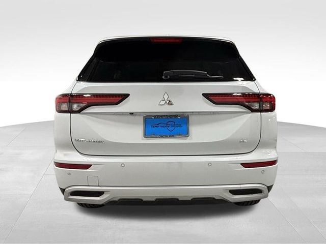 2022 Mitsubishi Outlander Black Edition LE SEL GT photo 3