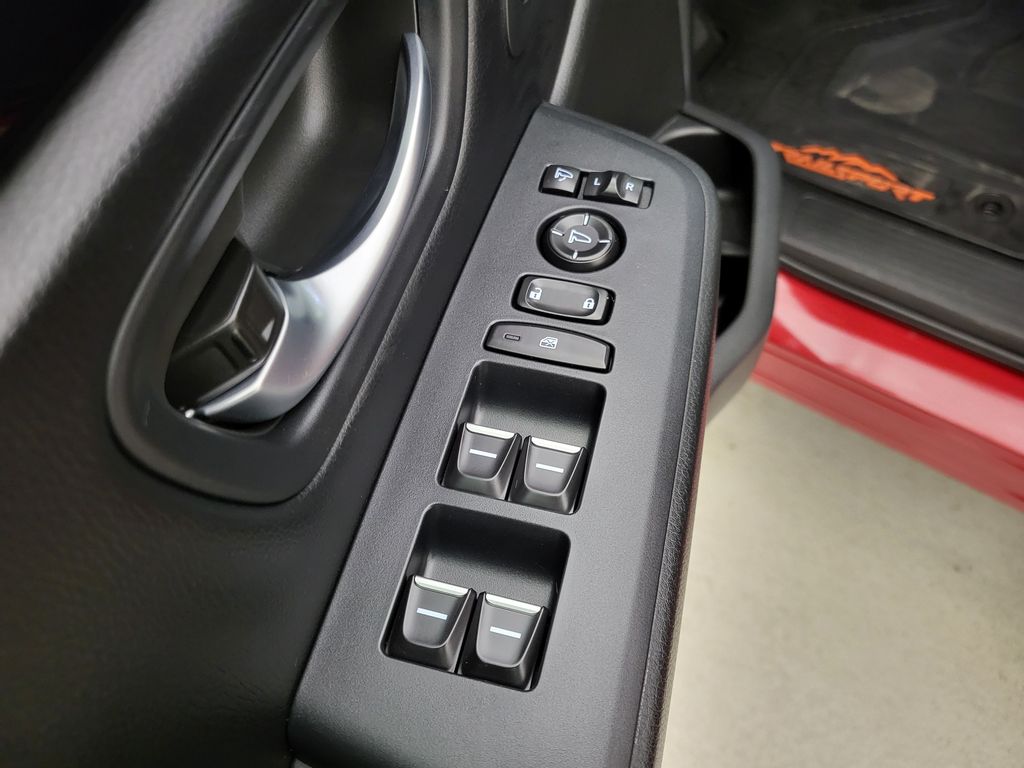2025 Honda Pilot TrailSport photo 31