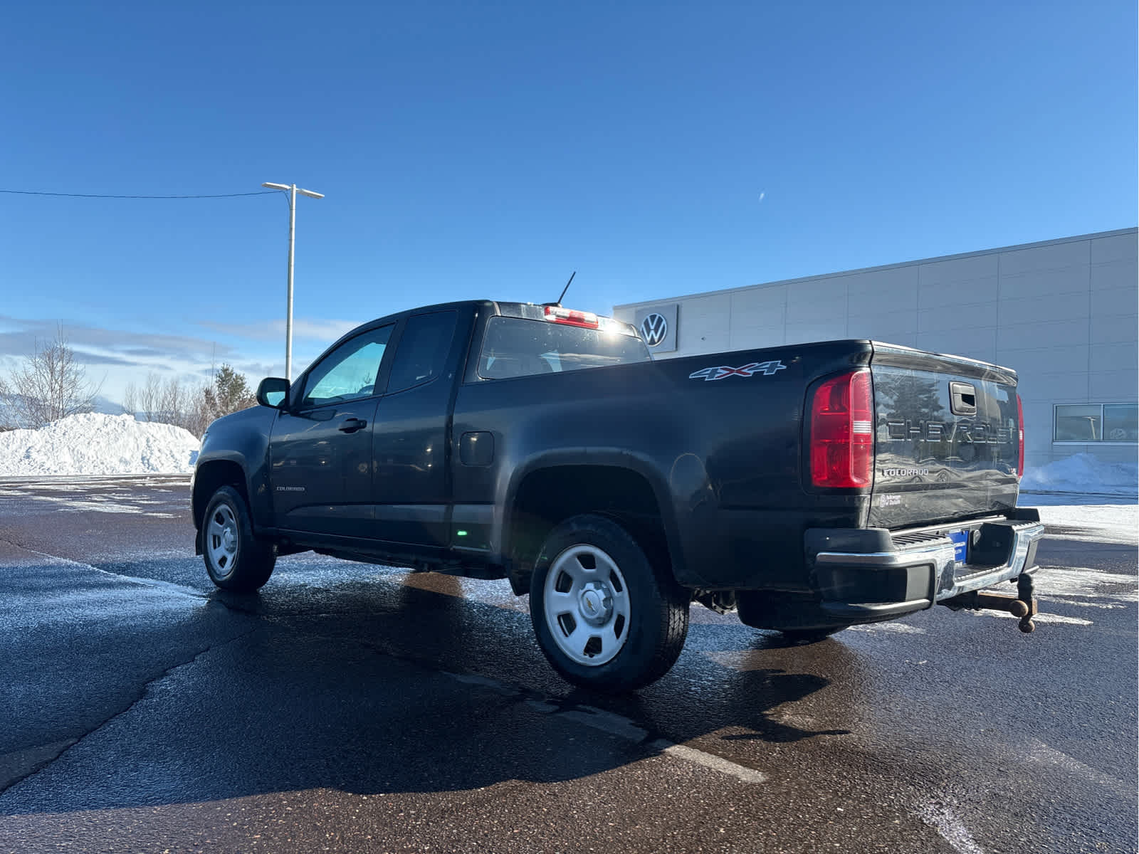 Used 2021 Chevrolet Colorado Work Truck with VIN 1GCHTBENXM1210762 for sale in Hermantown, MN