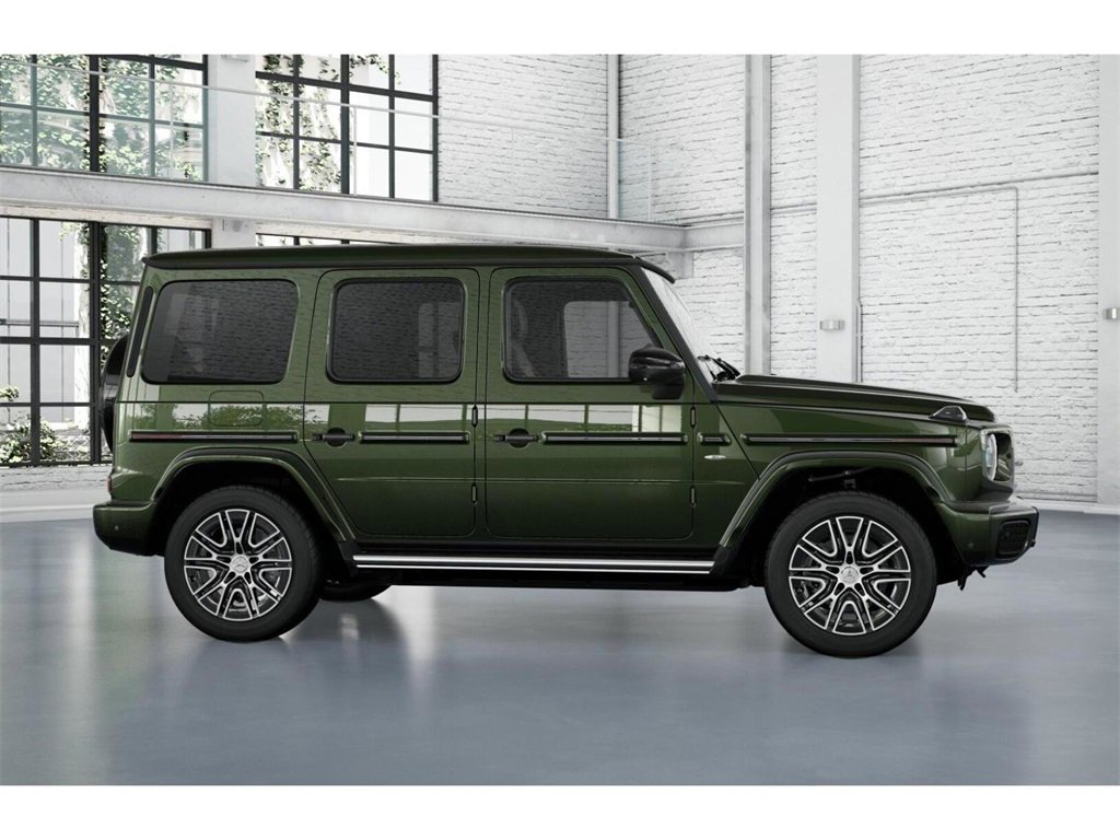 2025 Mercedes Benz G photo 14