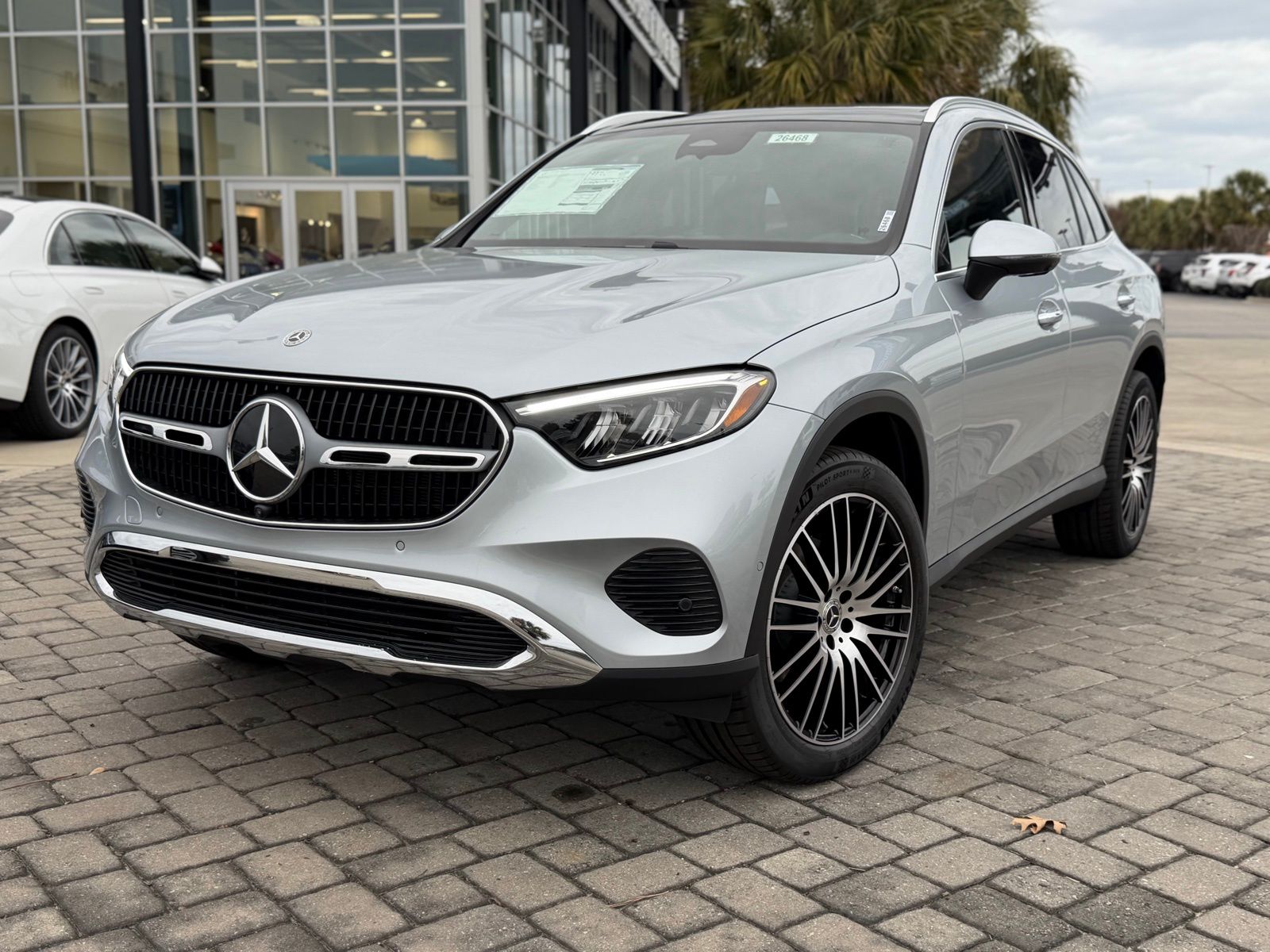 2026 Mercedes-Benz GLC Base's photo