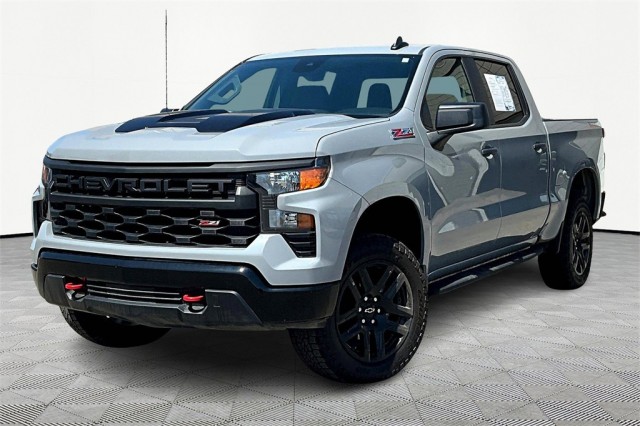 Pre-Owned 2024 Chevrolet Silverado 1500 Custom Trail Boss 4WD
