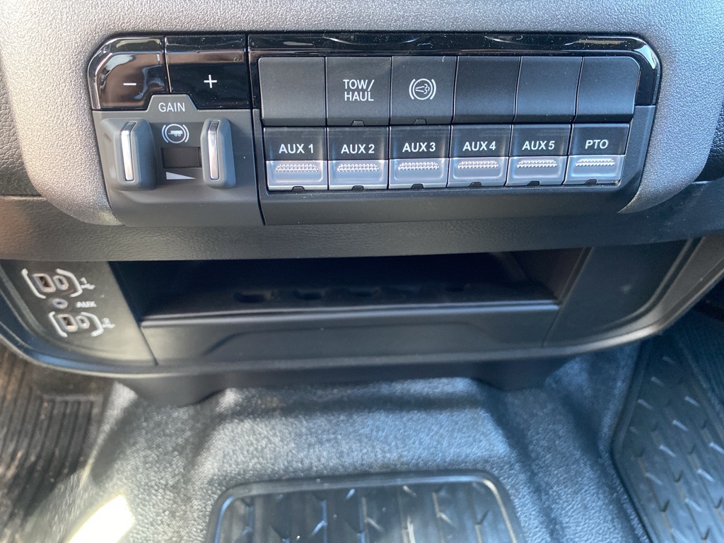 2025 Ram 3500 Tradesman photo 25