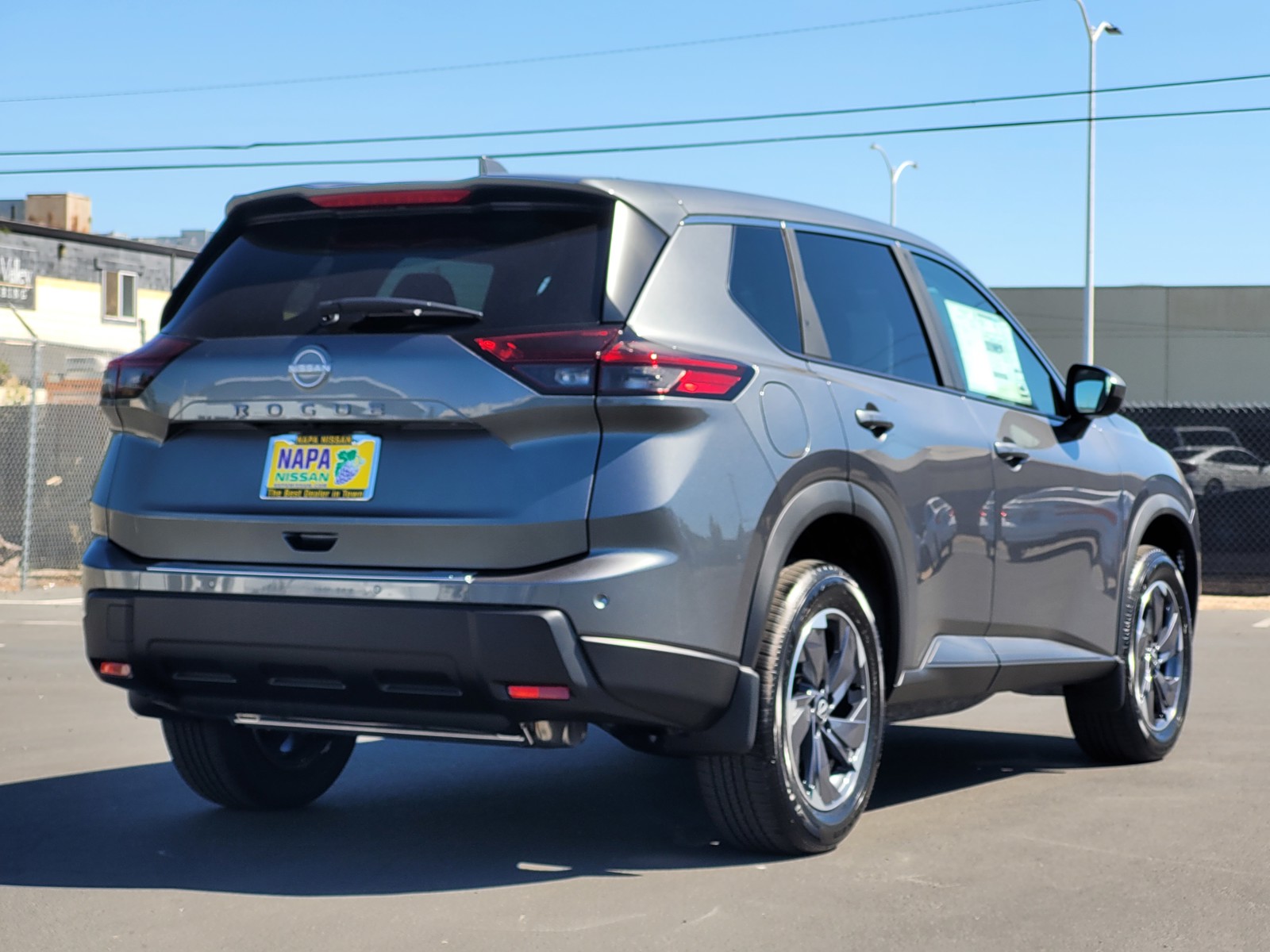 2026 Nissan Rogue SV photo 4