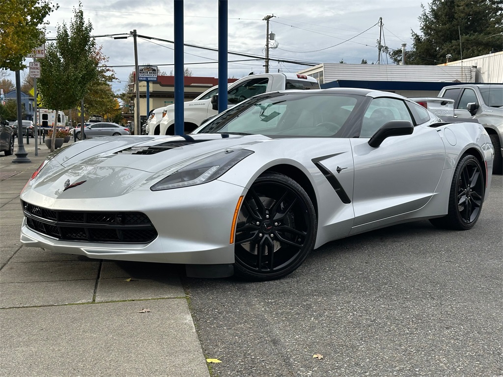 2016 Chevrolet Corvette Stingray Z51 photo 2