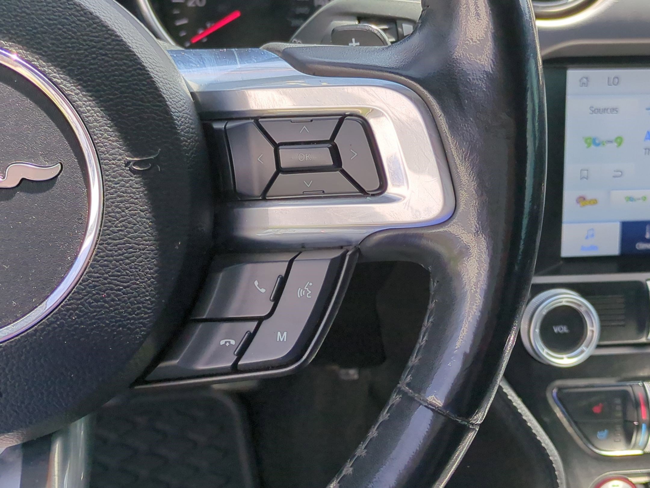 2021 Ford Mustang EcoBoost Premium Convertible photo 16