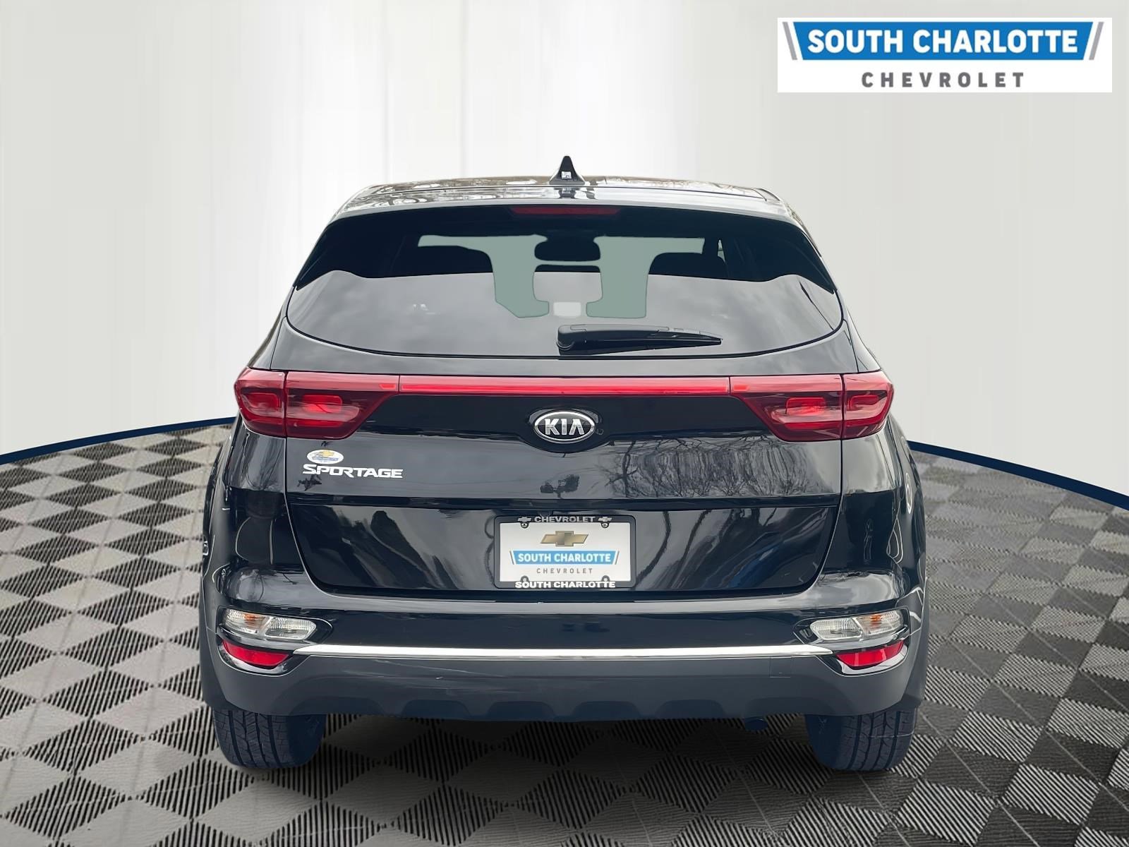 2021 Kia Sportage LX photo 2