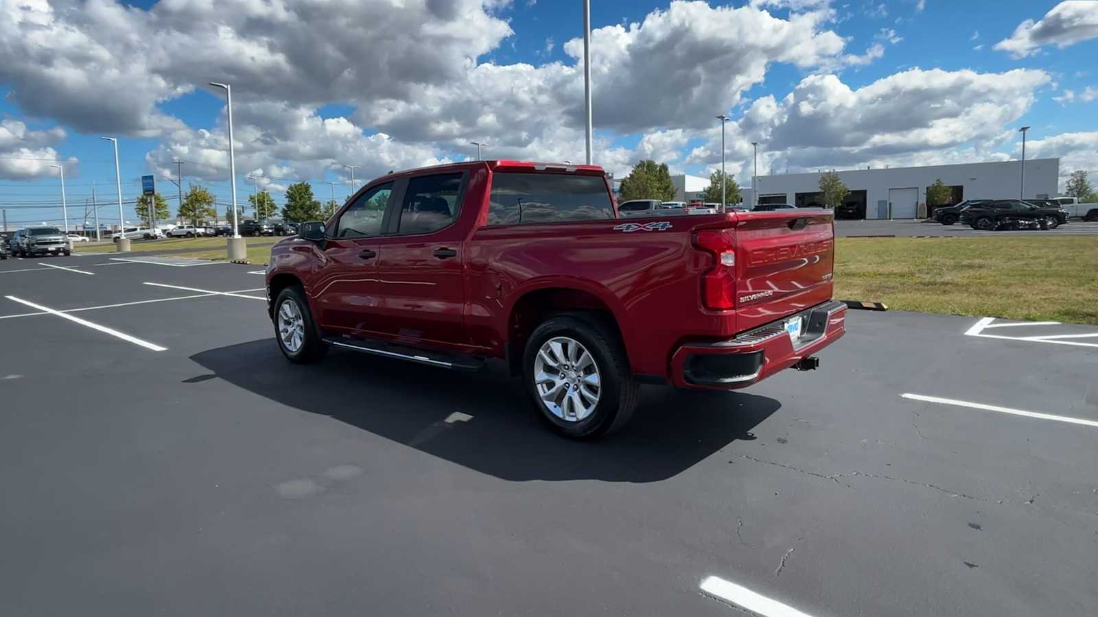 2021 Chevrolet Silverado 1500 Custom photo 5