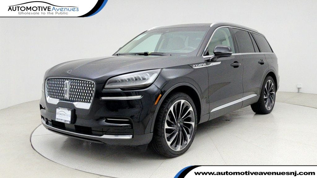 2023 Lincoln Aviator Reserve's photo