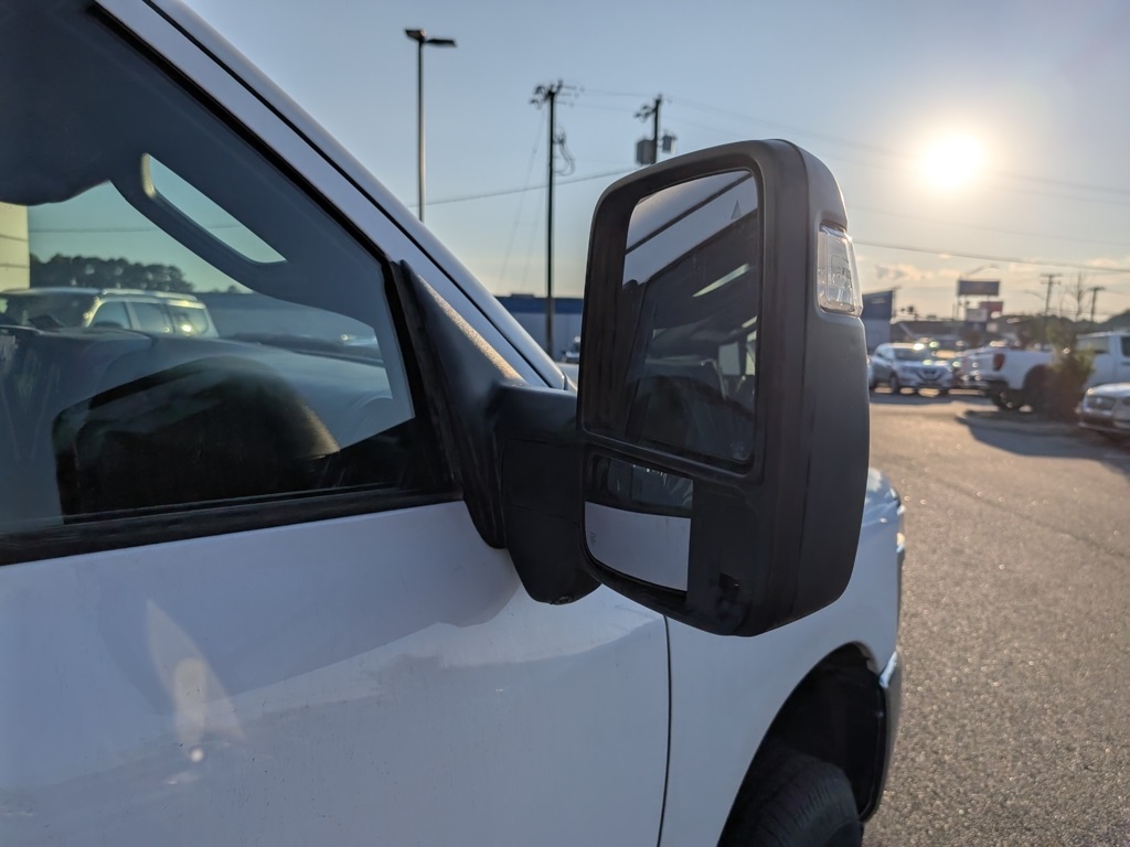 2025 Ram 2500 Tradesman photo 4