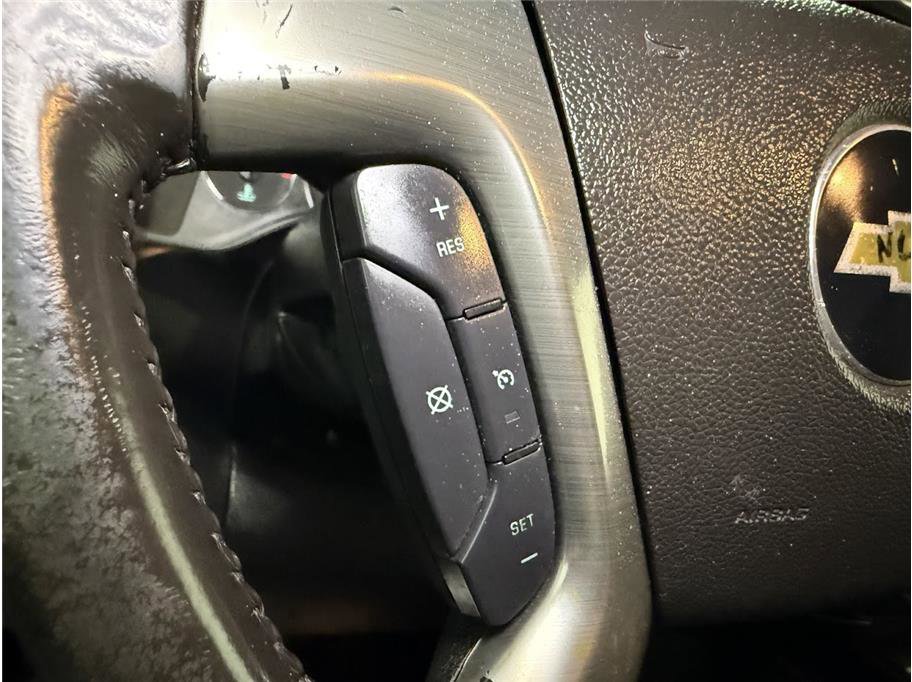 Used 2017 Summit White Chevrolet Van 3D image 23