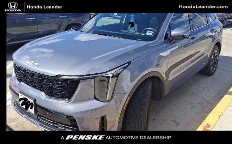 2024 Kia Sorento S's photo