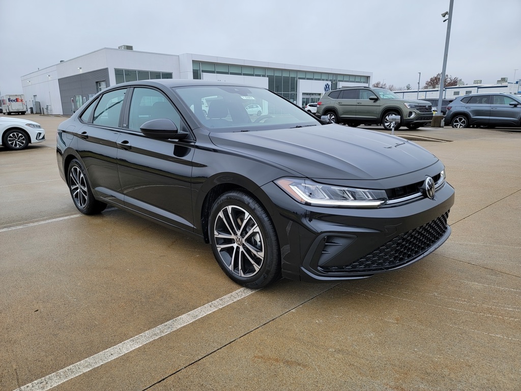 2026 Volkswagen Jetta Sport's photo