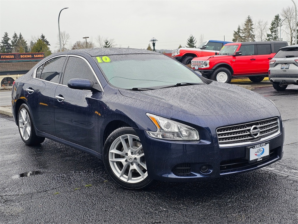2010 Nissan Maxima S