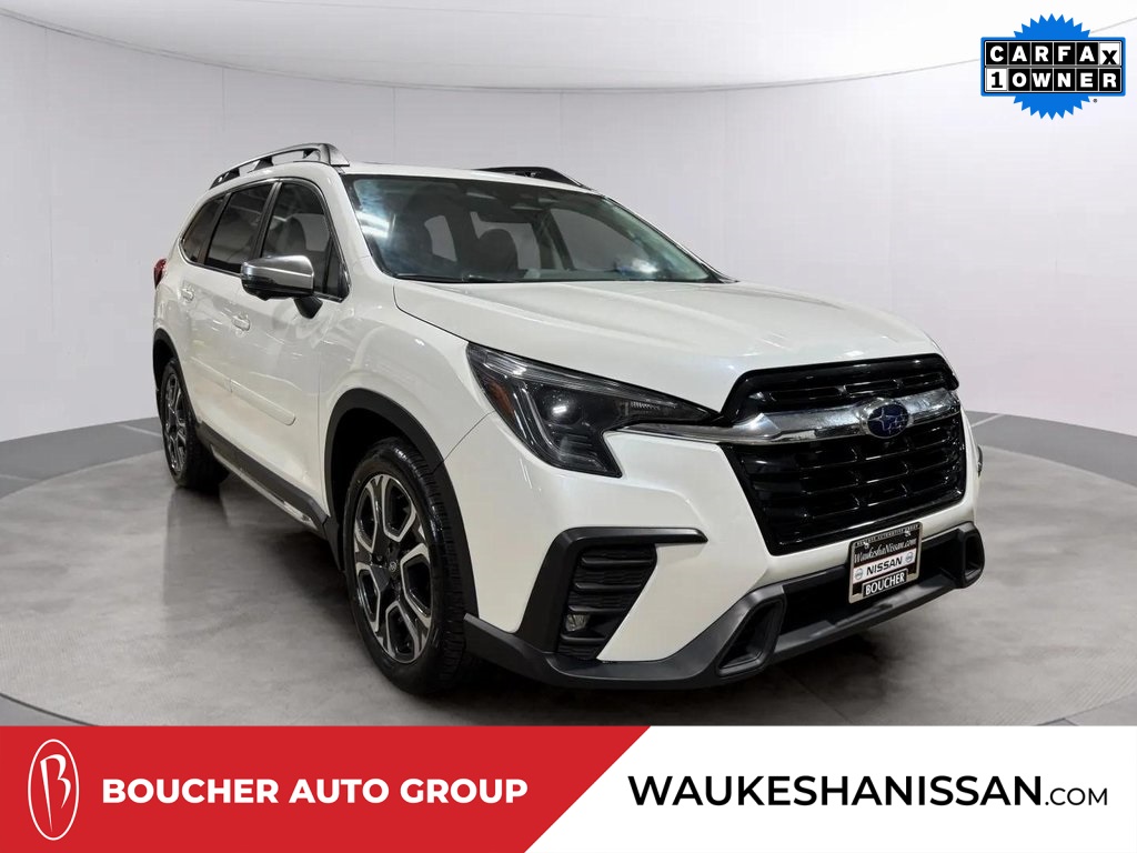 2023 Subaru Ascent Limited's photo