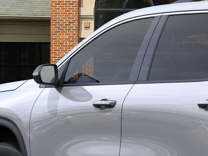 2026 Chevrolet Traverse photo 8